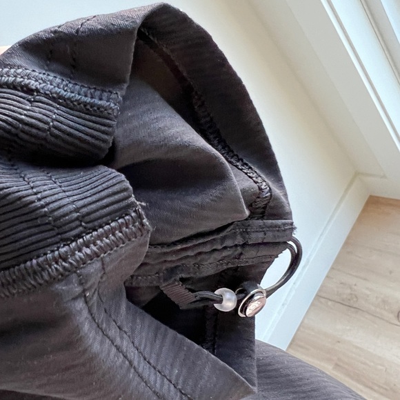 NWOT Dance Studio Crop 25" - Picture 4 of 5